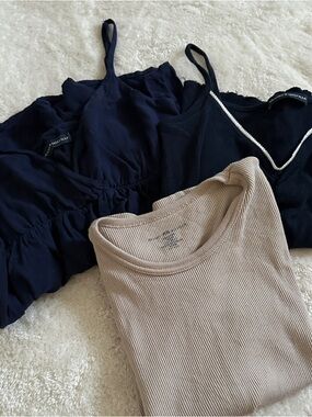 brandy melville bundle of tops